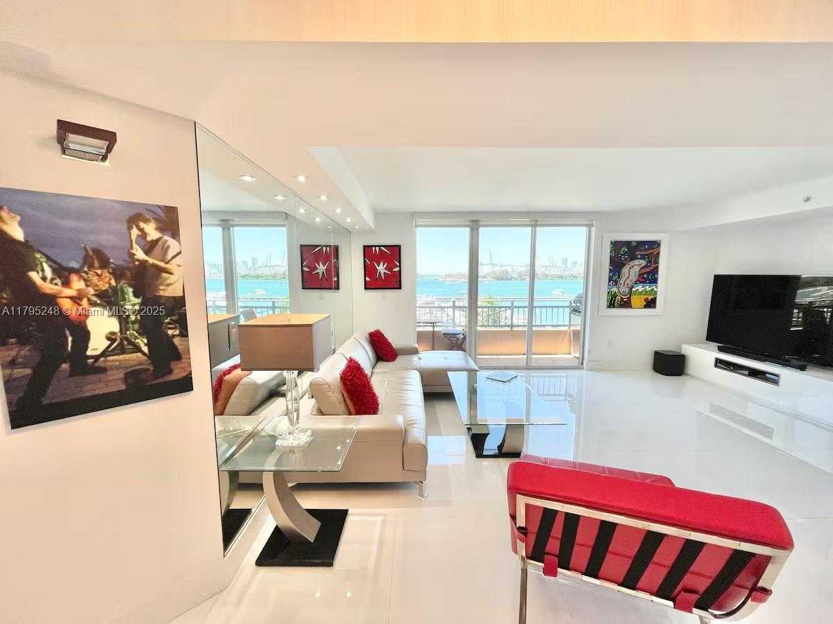 Small Image of 90 ALTON RD #FL-5, Miami Beach Number 9