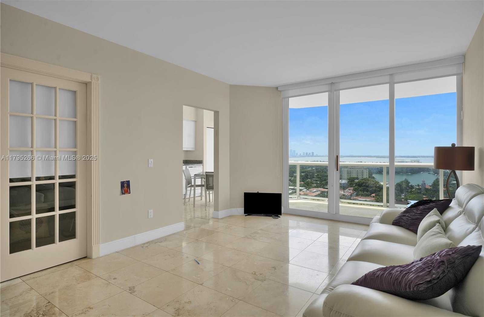 Small Image of 4775 COLLINS AVE #2006/2007, Miami Beach Number 32