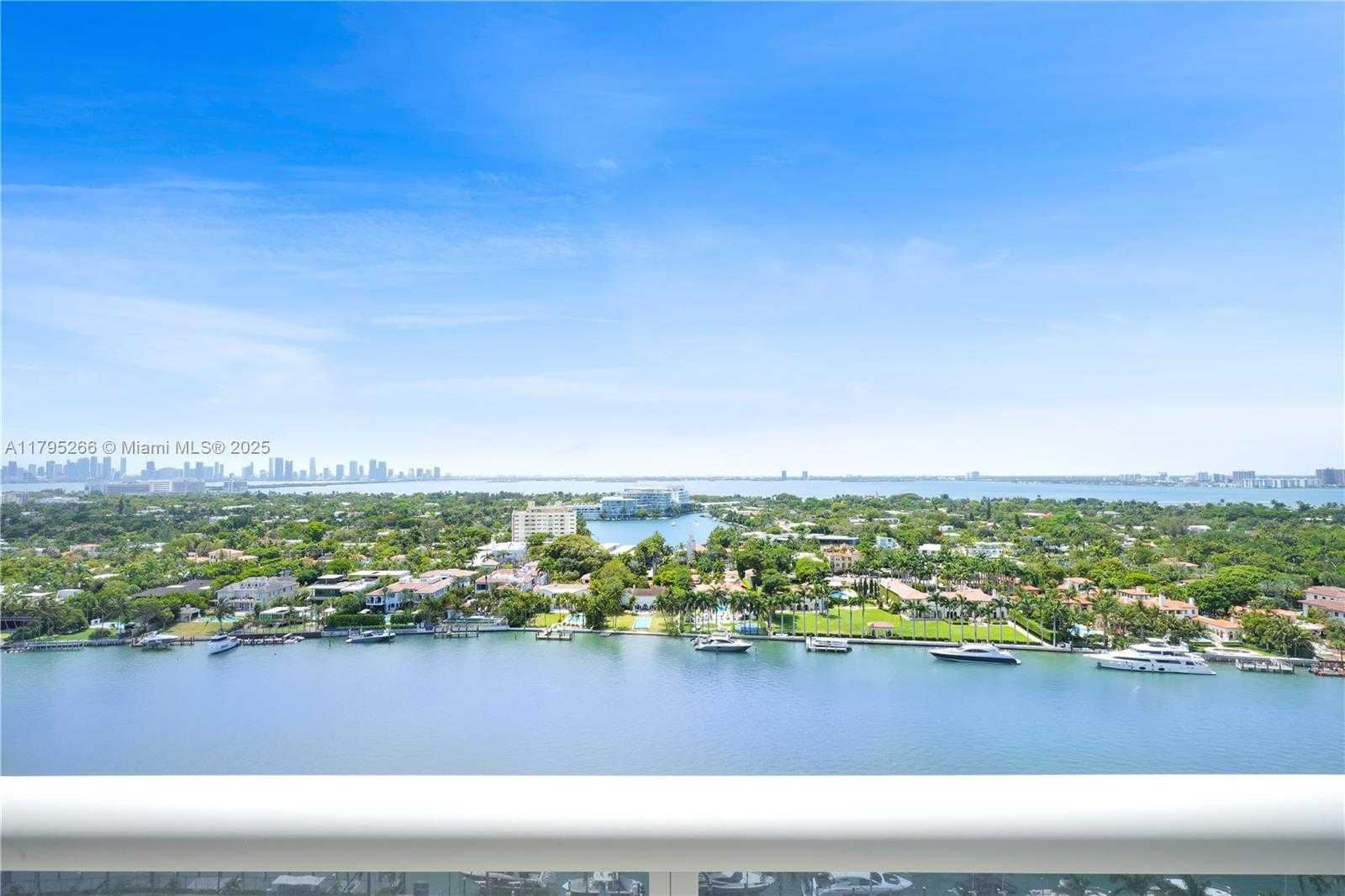 Small Image of 4775 COLLINS AVE #2006/2007, Miami Beach Number 43