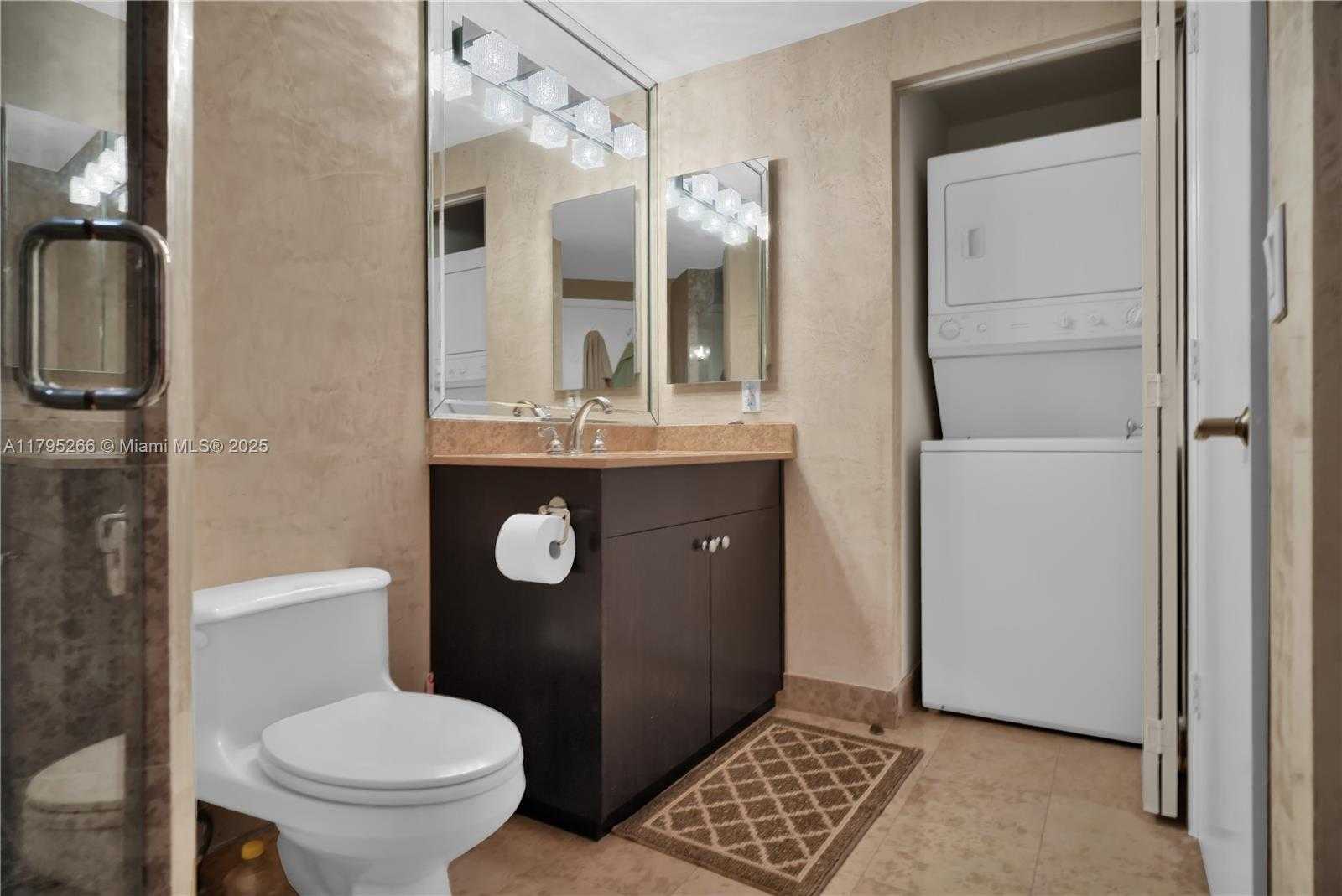 Small Image of 4775 COLLINS AVE #2006/2007, Miami Beach Number 49