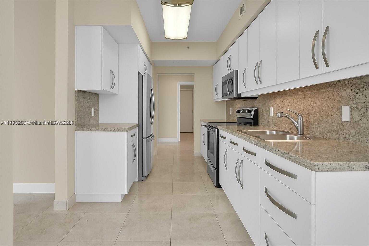 Small Image of 4775 COLLINS AVE #2006/2007, Miami Beach Number 60