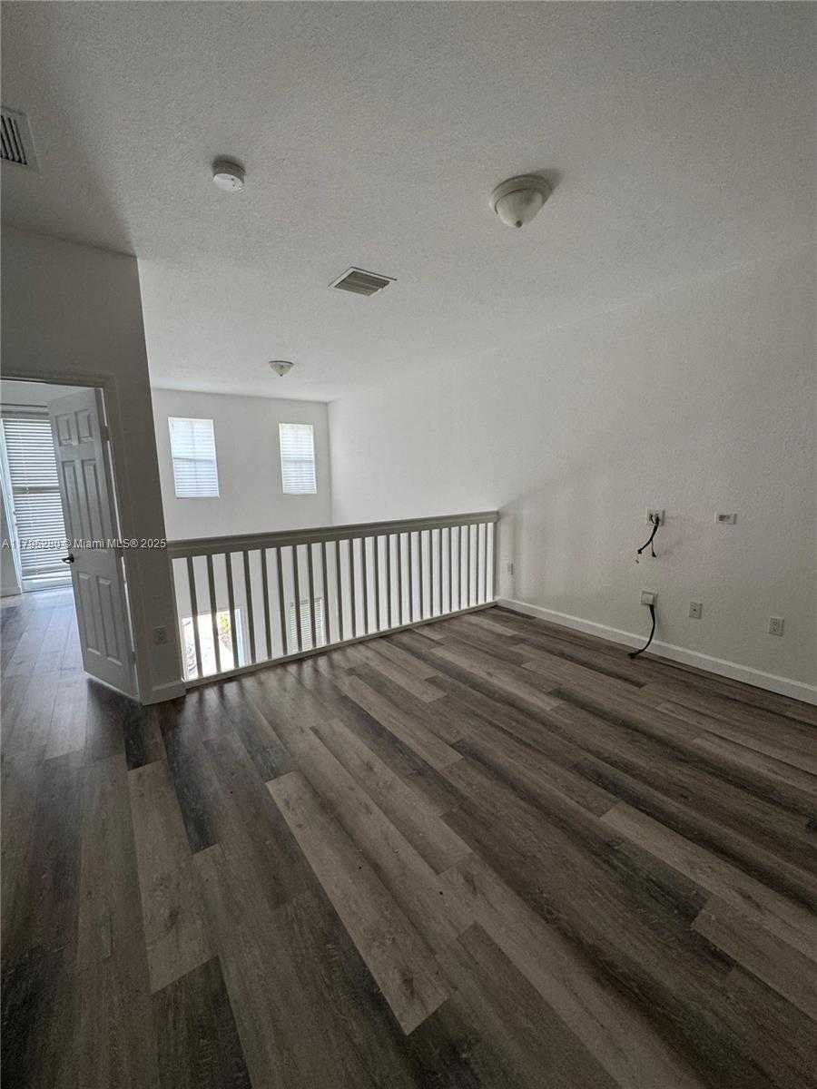 Small Image of 7515 NORTH WEST 114TH PATH #7515, Doral Number 12