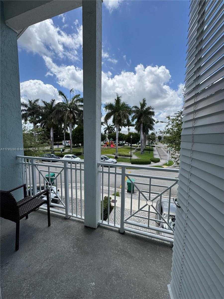 Small Image of 7515 NORTH WEST 114TH PATH #7515, Doral Number 20