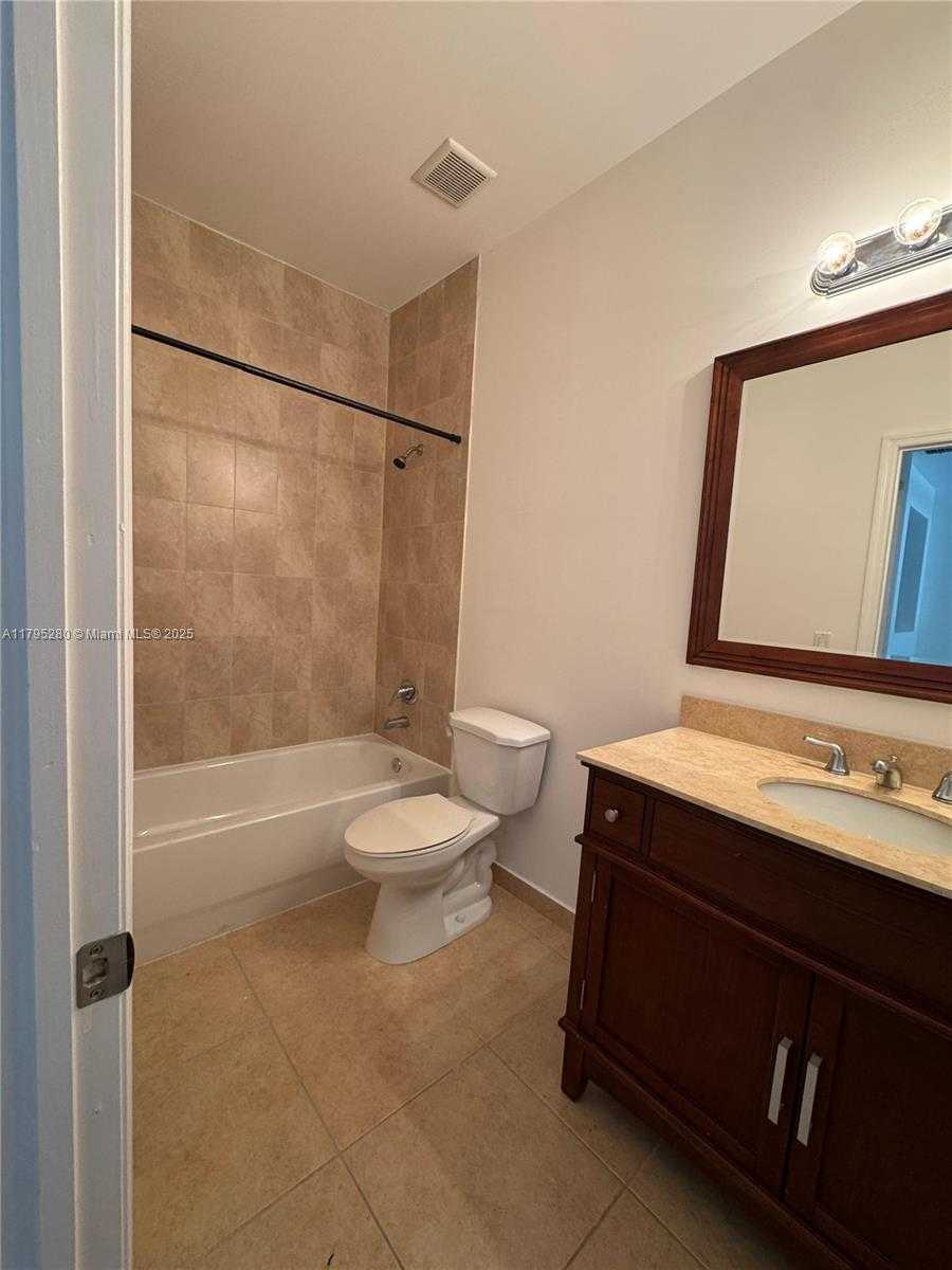 Small Image of 7515 NORTH WEST 114TH PATH #7515, Doral Number 22