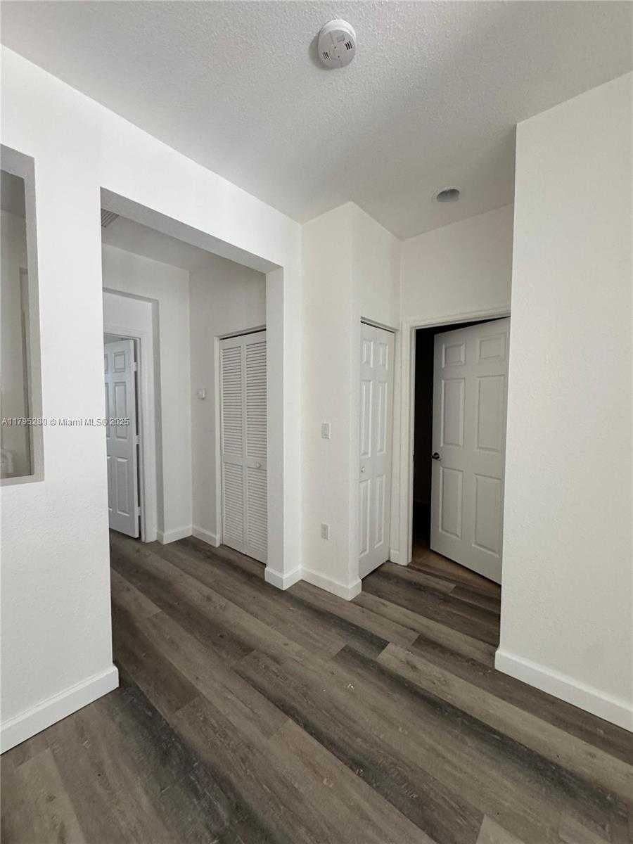 Small Image of 7515 NORTH WEST 114TH PATH #7515, Doral Number 23