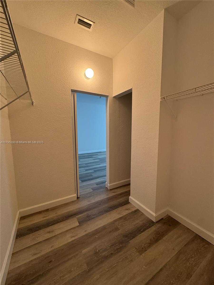 Small Image of 7515 NORTH WEST 114TH PATH #7515, Doral Number 25