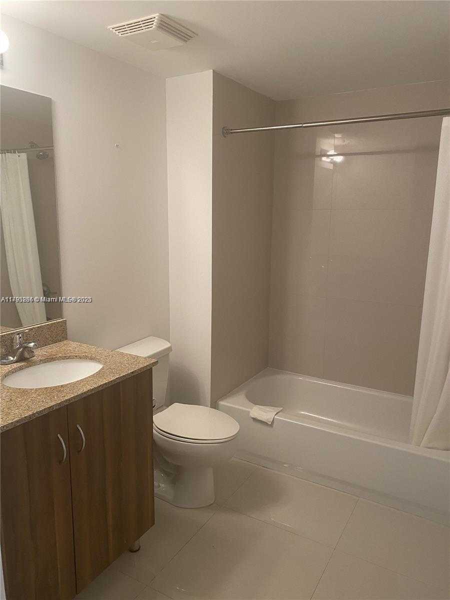 Small Image of 601 NORTH EAST 23 ST #1007, Miami Number 7