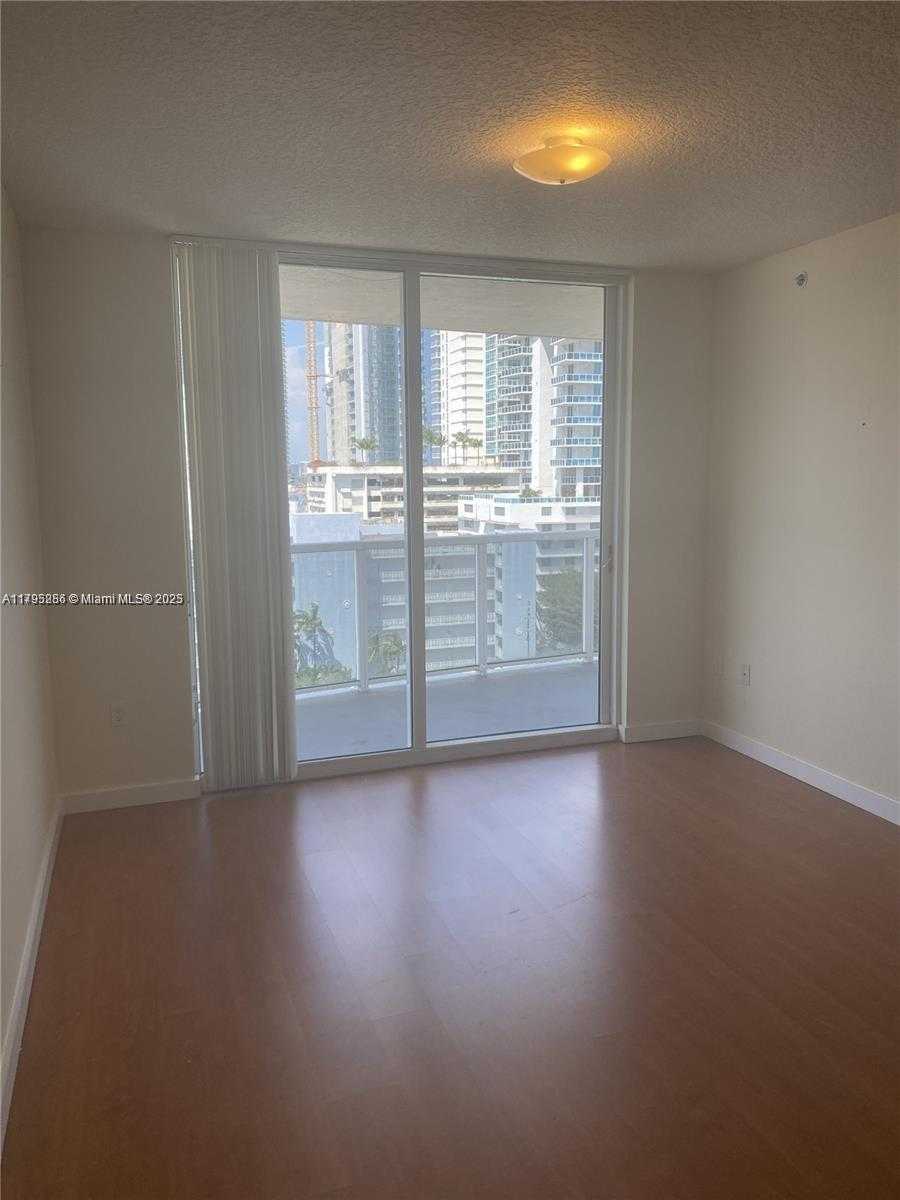 Small Image of 601 NORTH EAST 23 ST #1007, Miami Number 8
