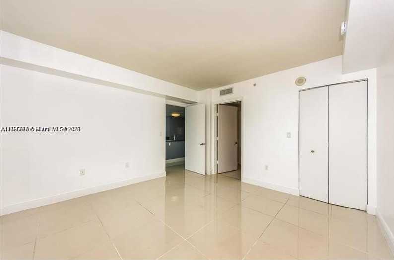 Small Image of 1861 NORTH WEST SOUTH RIVER DR #2310, Miami Number 7