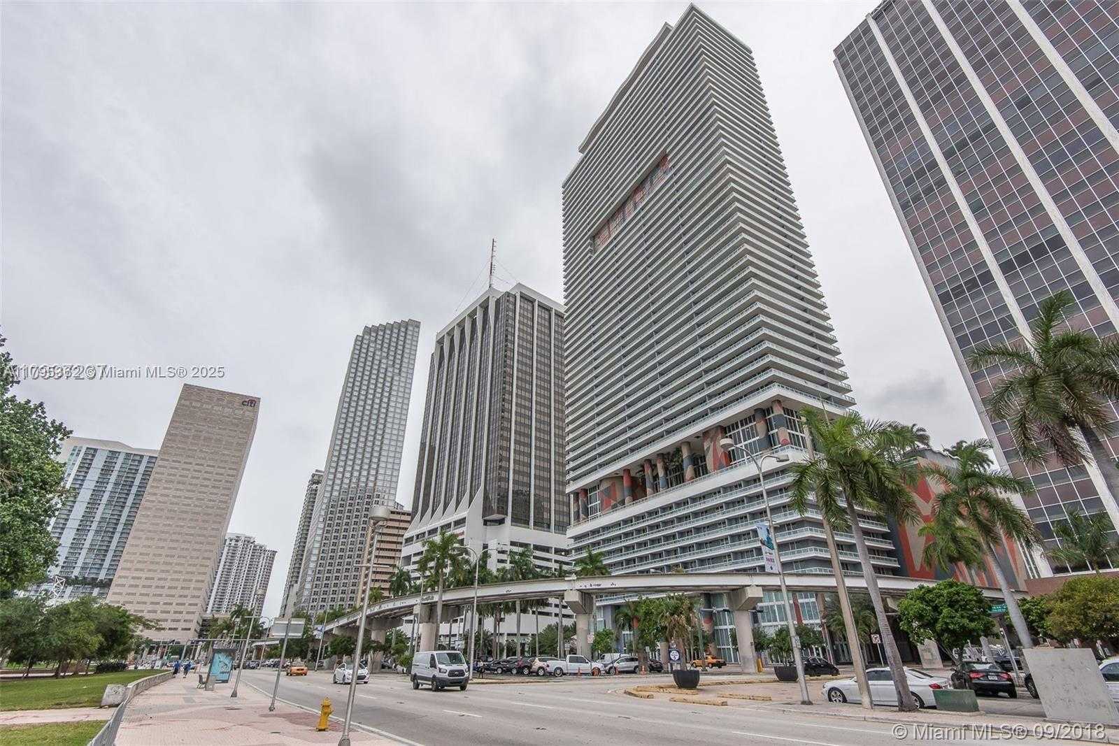 Small Image of 50 BISCAYNE BLVD #1901, Miami Number 2