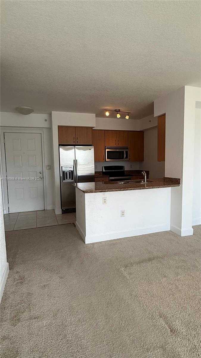 Small Image of 1830 Radius Dr, Hollywood, FL 33020, USA Number 16