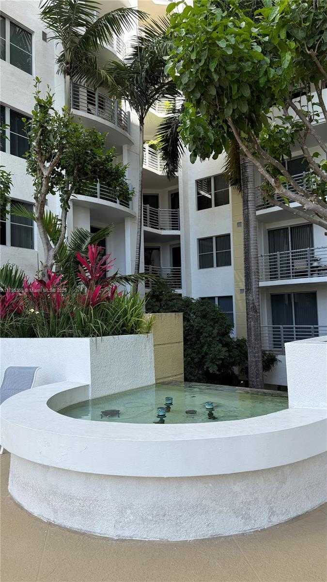 Small Image of 1830 Radius Dr, Hollywood, FL 33020, USA Number 32