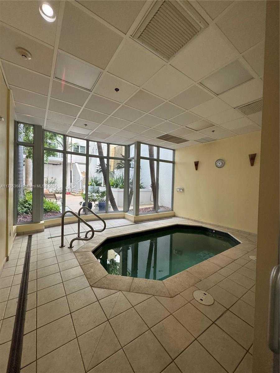Small Image of 1830 Radius Dr, Hollywood, FL 33020, USA Number 34
