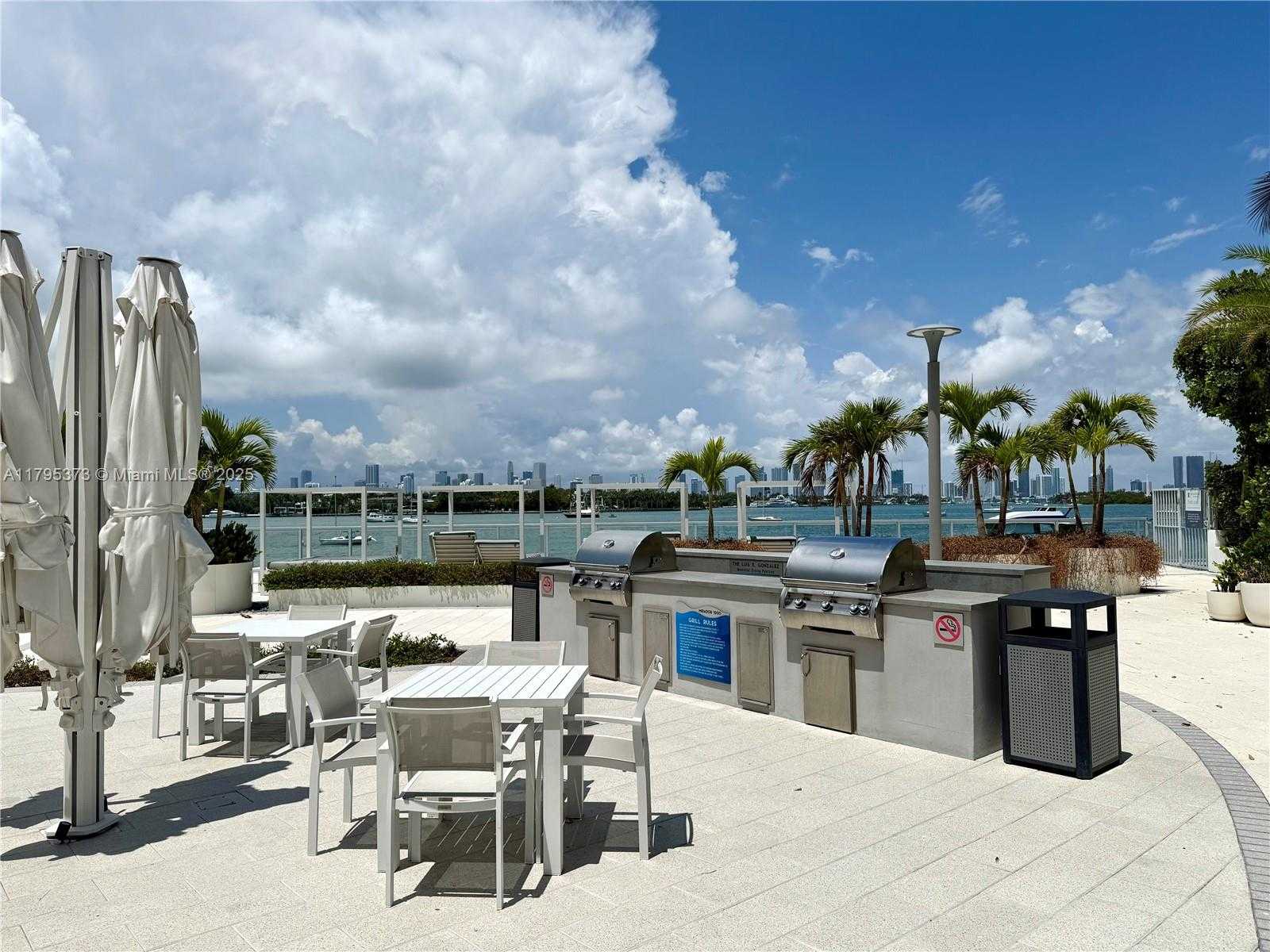 Small Image of 1000 WEST AVE #931, Miami Beach Number 20