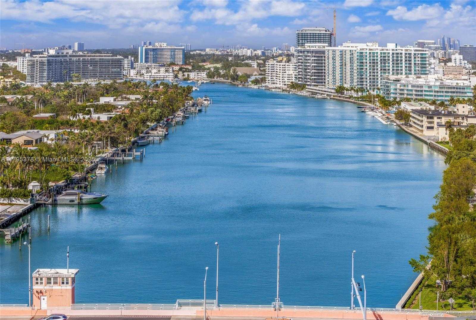 Small Image of 6000 INDIAN CREEK DR #17B, Miami Beach Number 29
