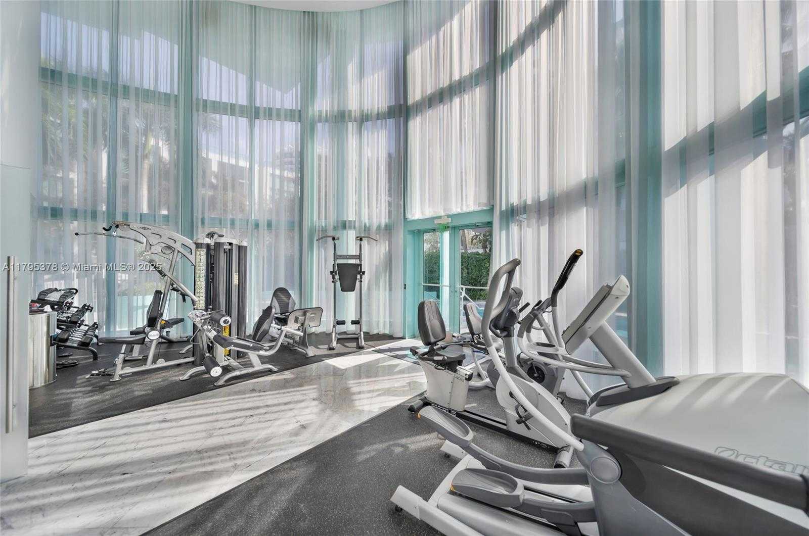 Small Image of 6000 INDIAN CREEK DR #17B, Miami Beach Number 30