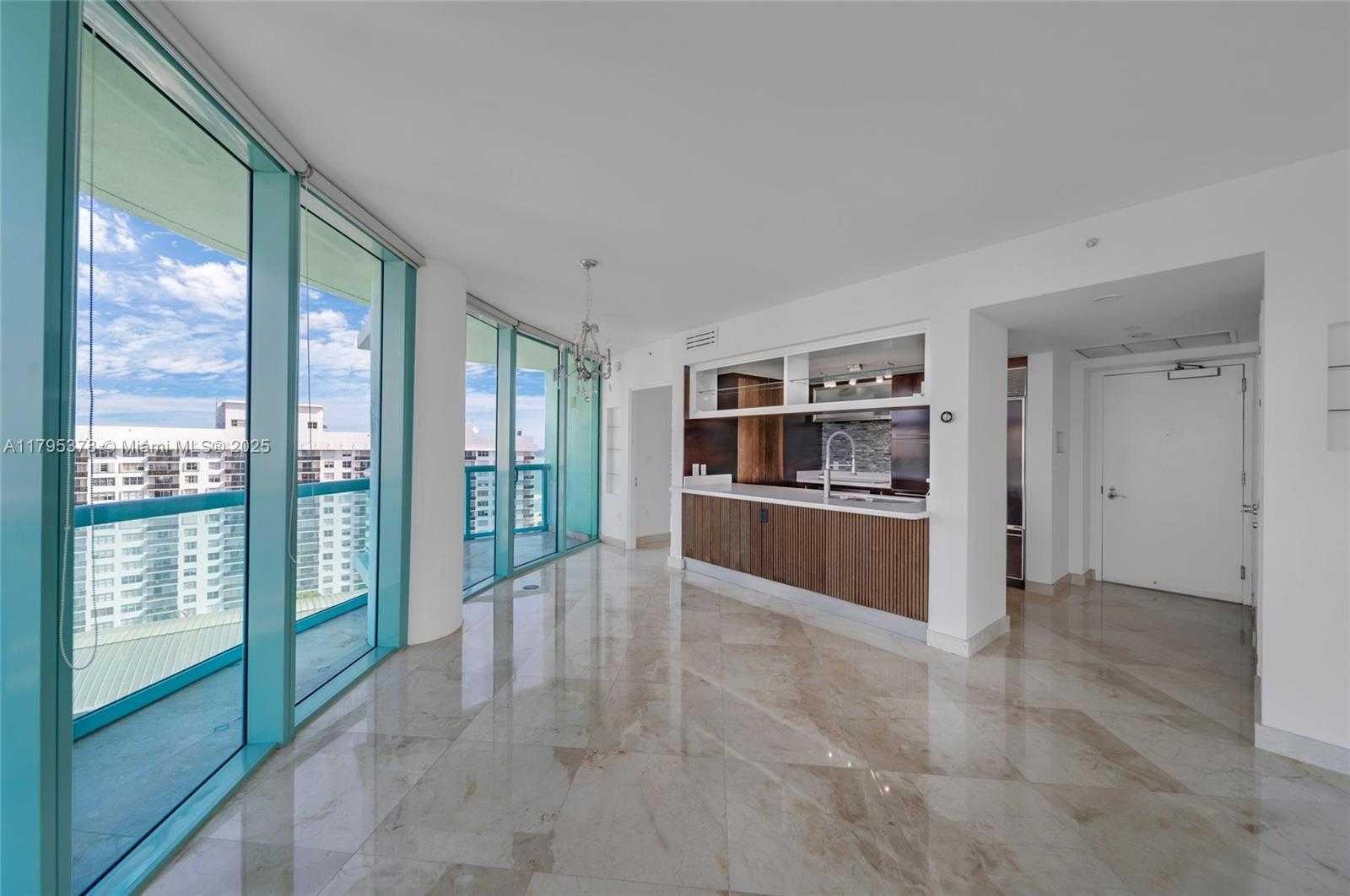 Small Image of 6000 INDIAN CREEK DR #17B, Miami Beach Number 6