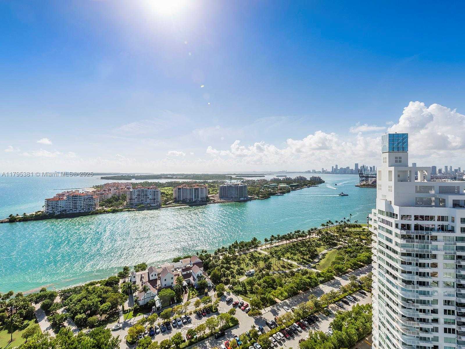 Small Image of 100 SOUTH POINTE DR #2601, Miami Beach Number 22