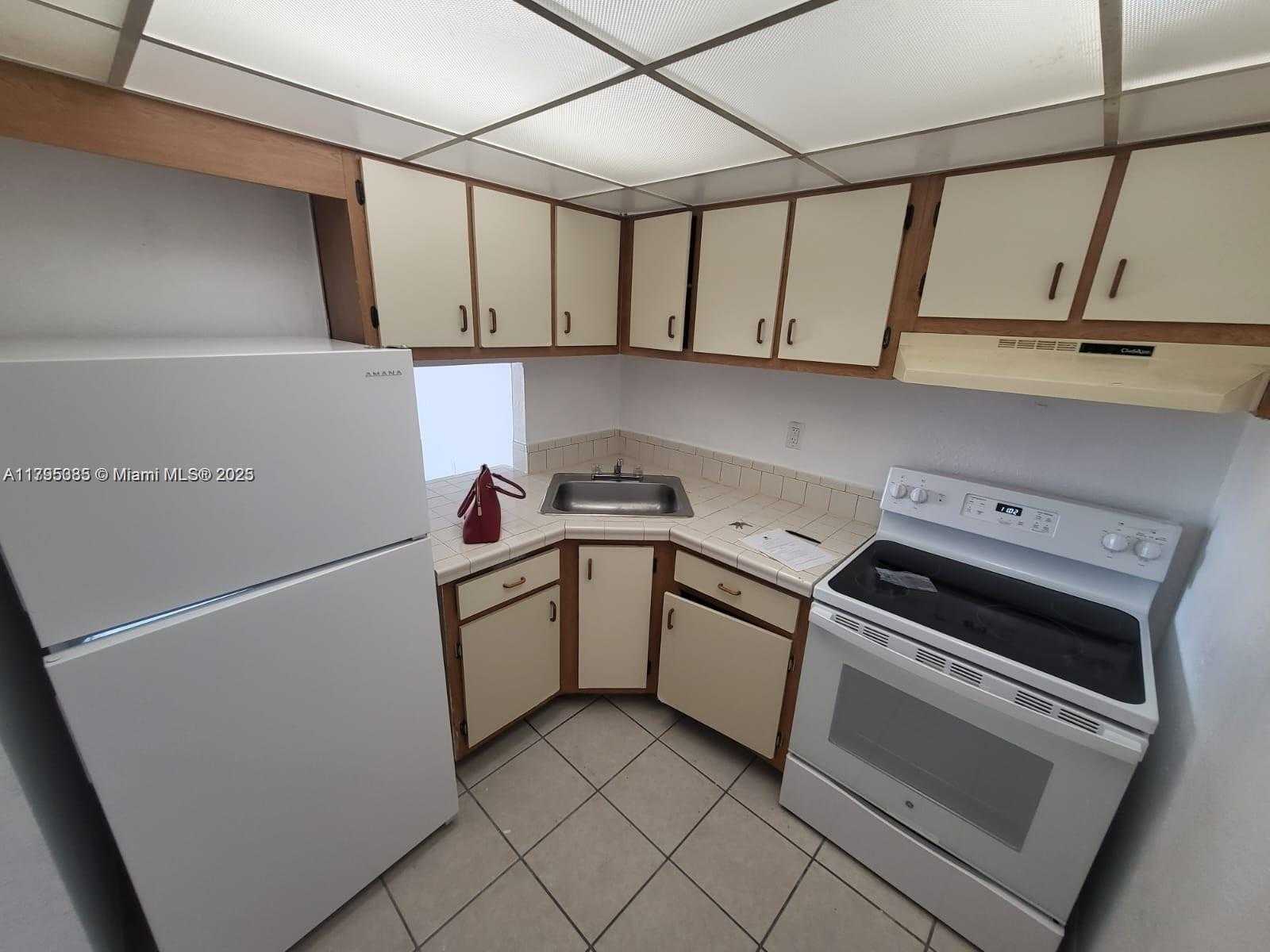 Small Image of 801 NORTH WEST 47TH AVE #808W, Miami Number 3