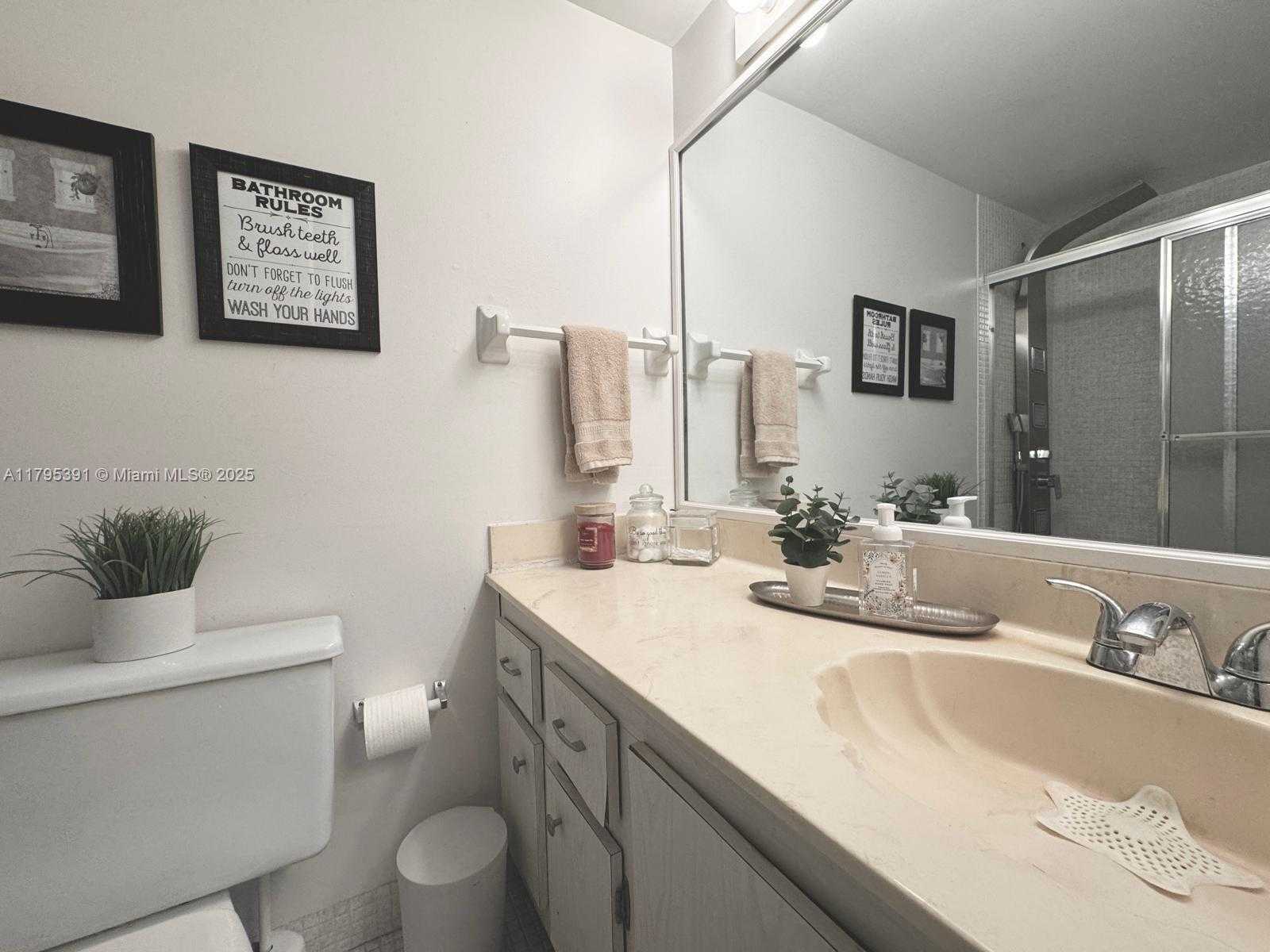 Small Image of 3800 SOUTH OCEAN DR #509, Hollywood Number 12