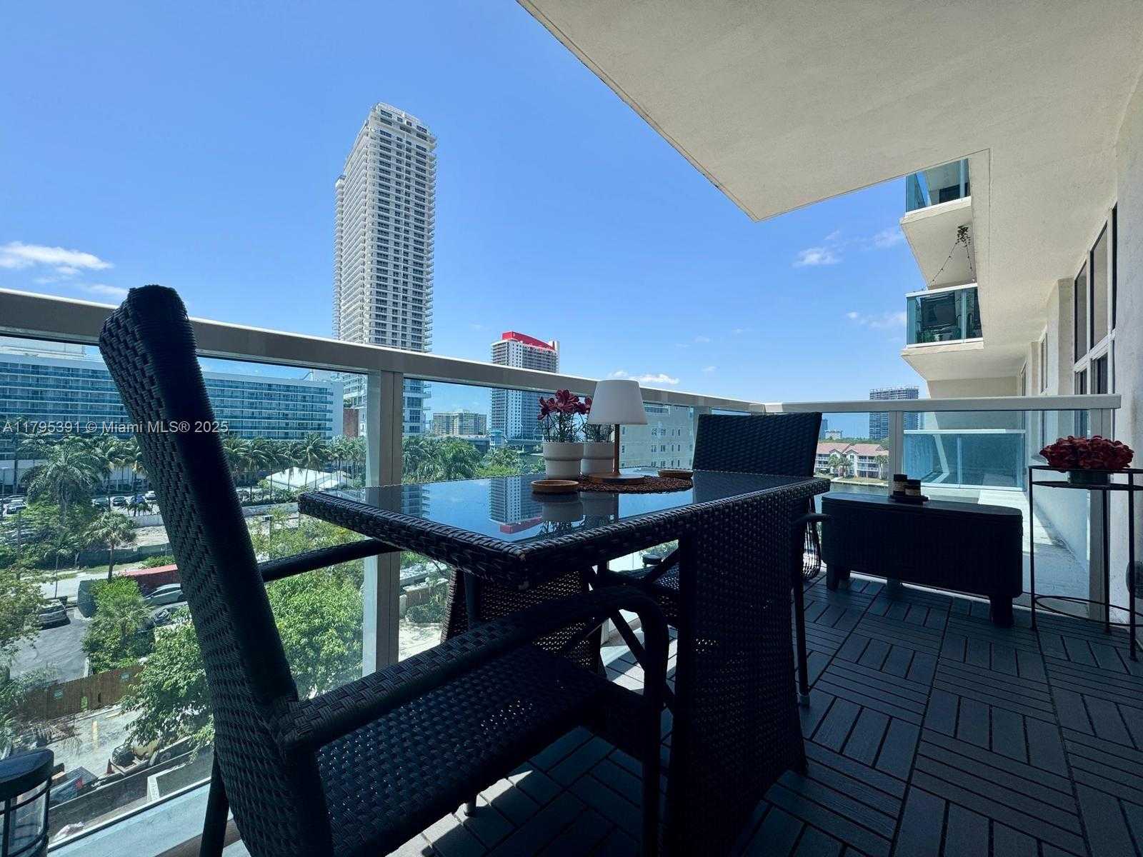 Small Image of 3800 SOUTH OCEAN DR #509, Hollywood Number 14