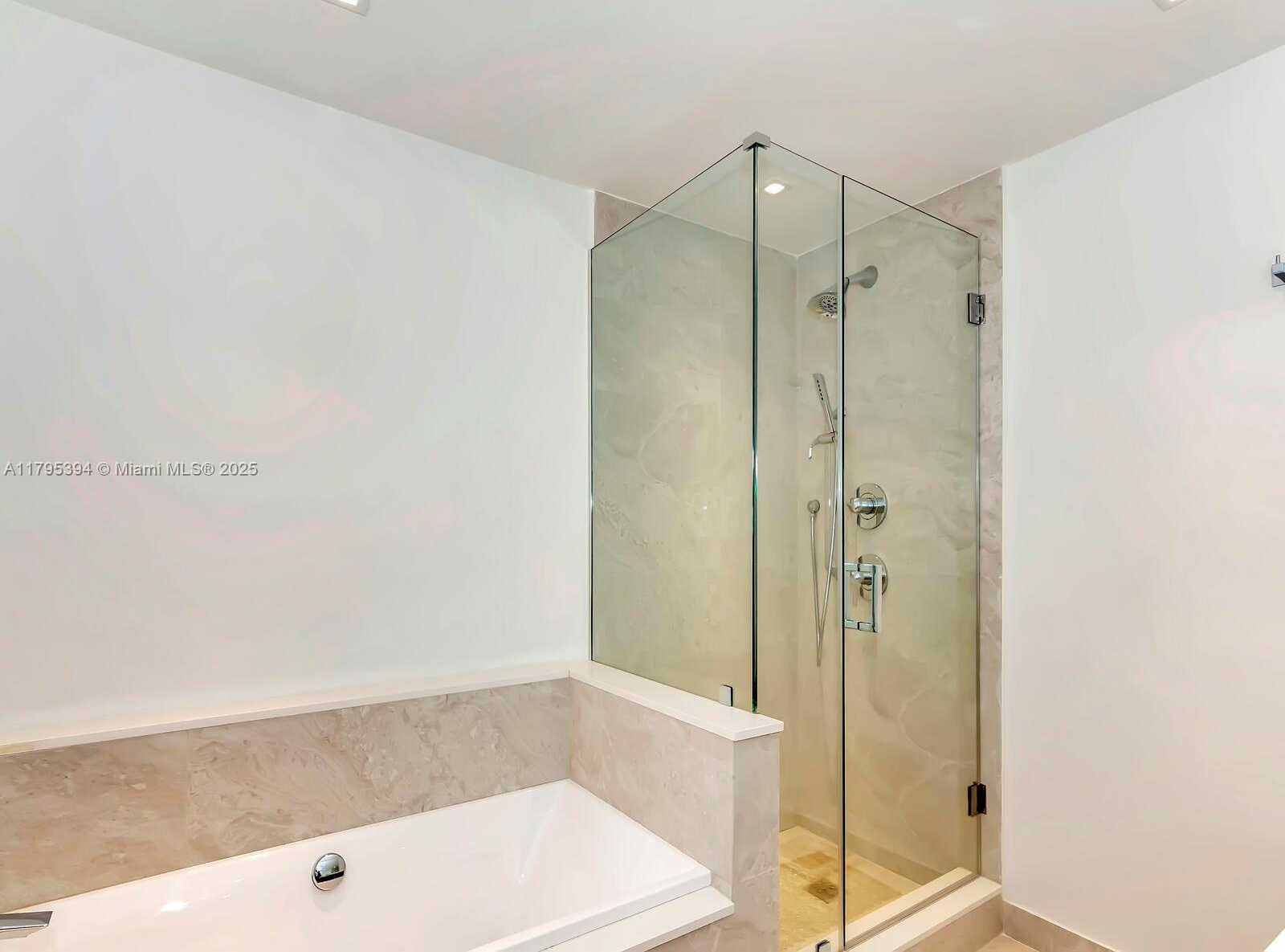 Small Image of 488 NORTH EAST 18TH ST #2111, Miami Number 28