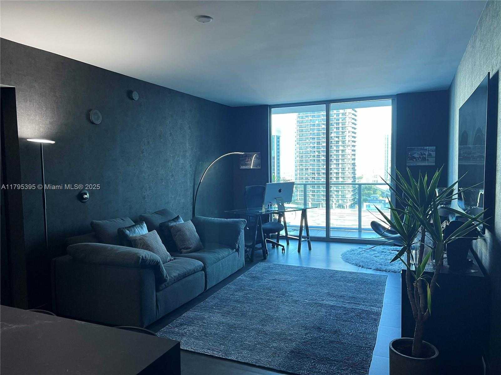 Small Image of 1100 SOUTH MIAMI AVE #2107, Miami Number 3