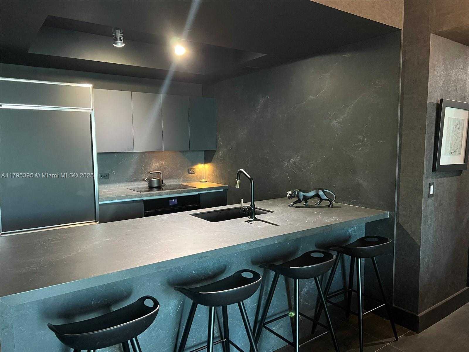 Small Image of 1100 SOUTH MIAMI AVE #2107, Miami Number 5