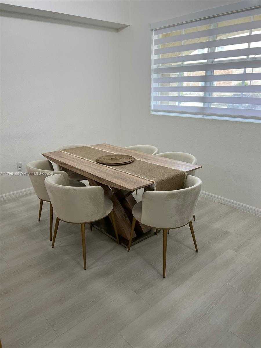 Small Image of 8899 NORTH WEST 107TH CT #109, Doral Number 15