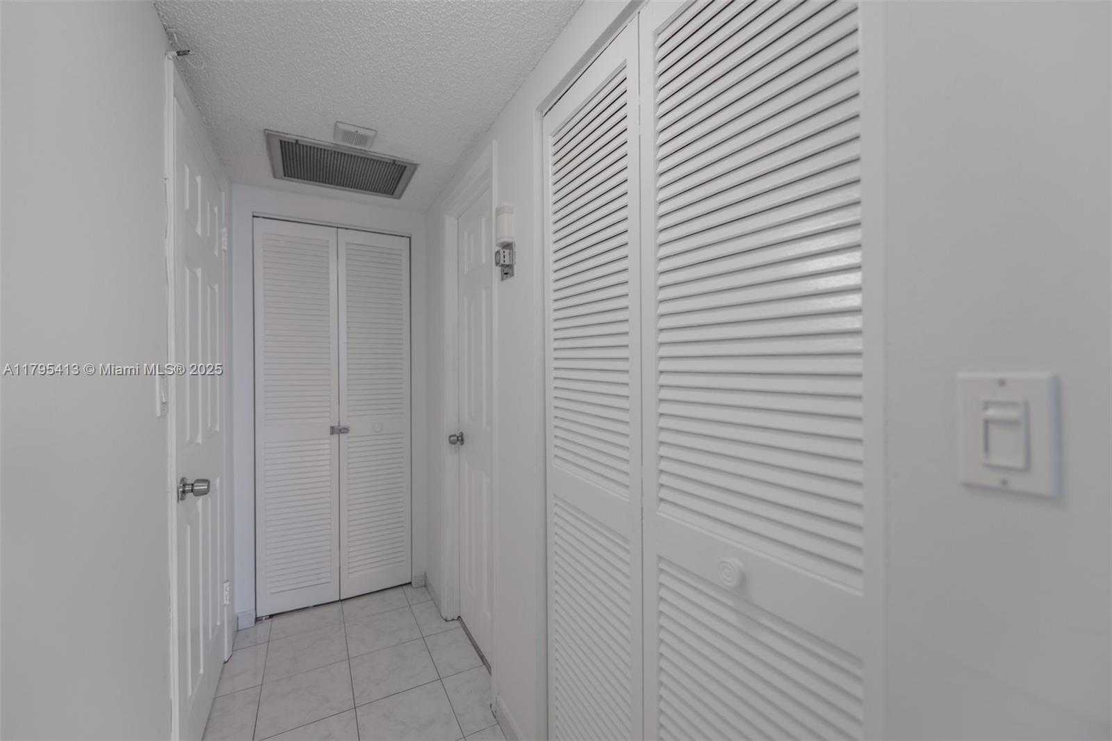Small Image of 1985 SOUTH OCEAN DR #11M, Hallandale Beach Number 16