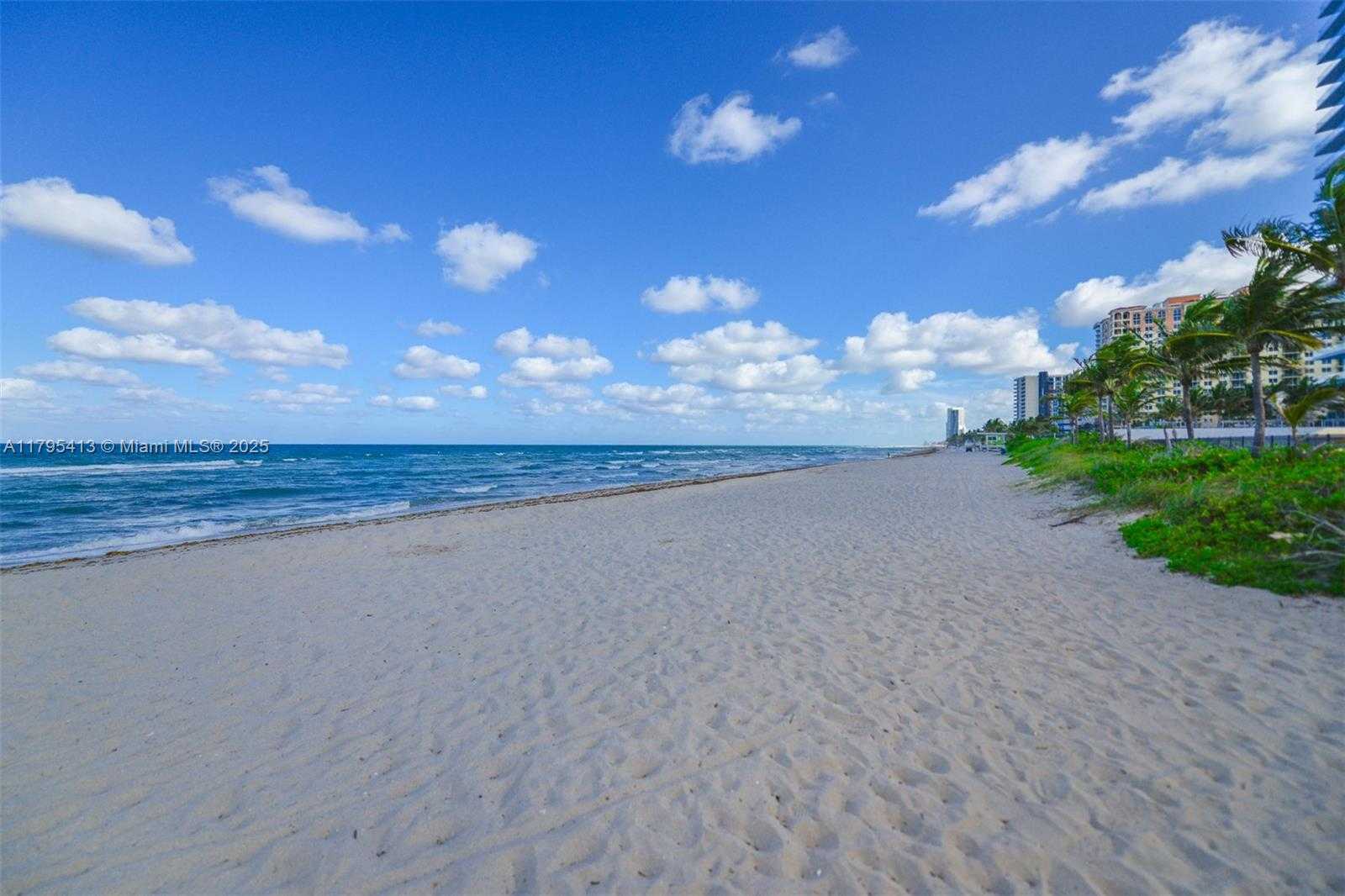 Small Image of 1985 SOUTH OCEAN DR #11M, Hallandale Beach Number 30