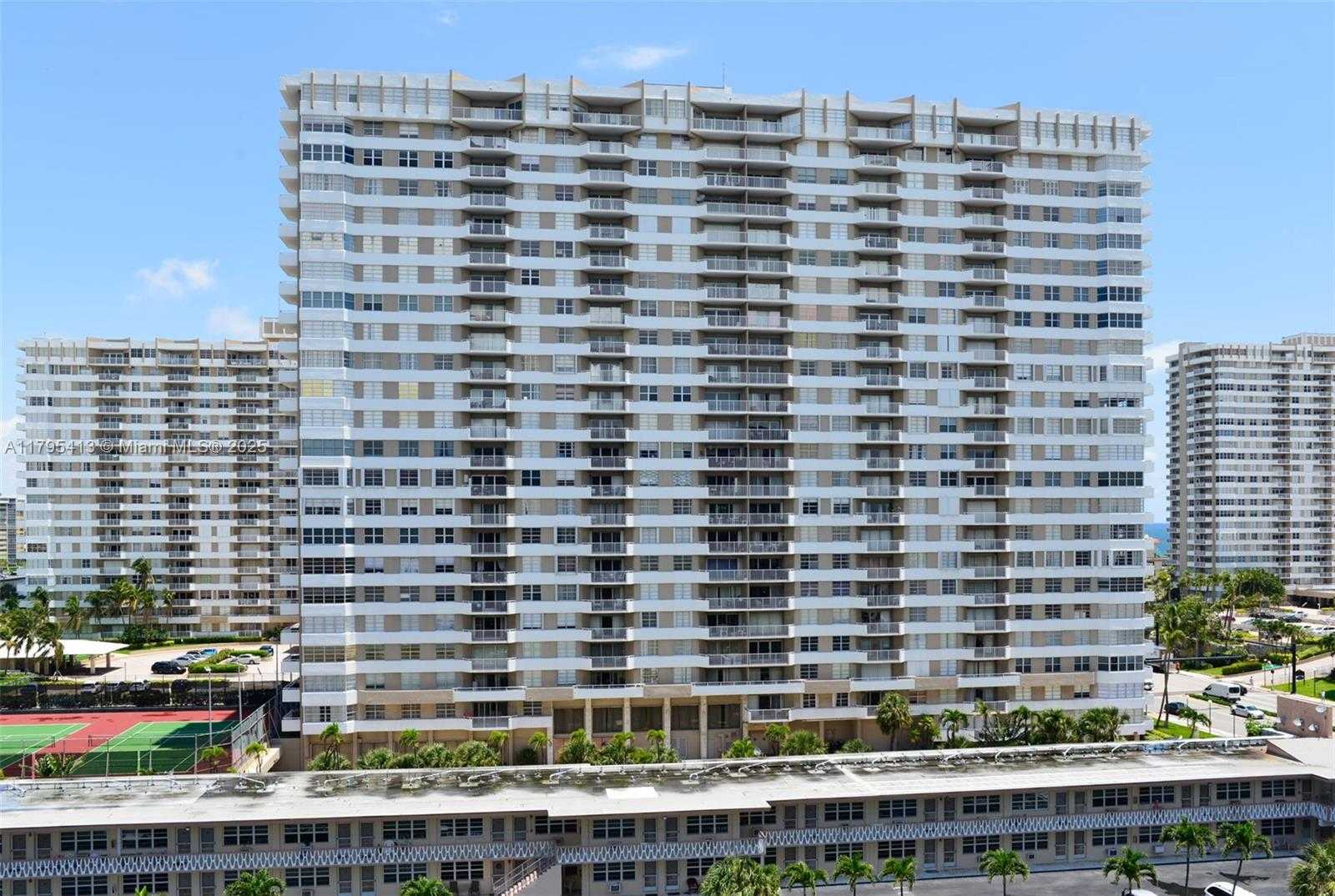 Small Image of 1985 SOUTH OCEAN DR #11M, Hallandale Beach Number 32