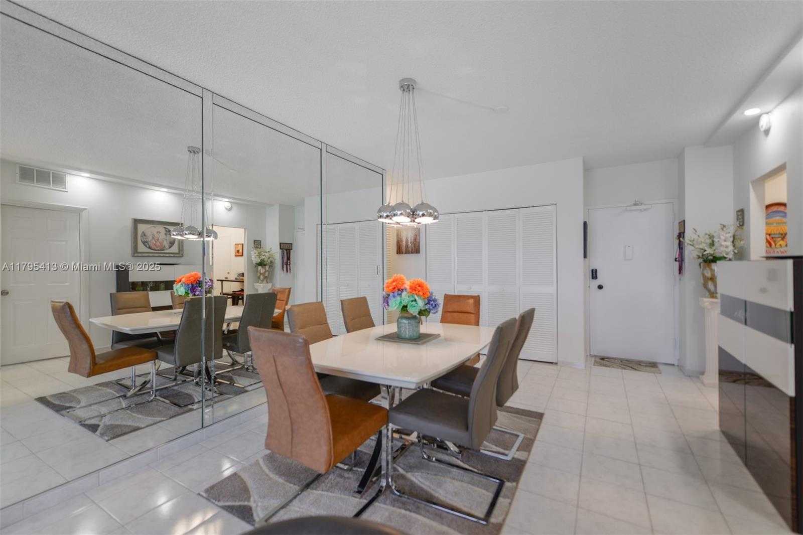 Small Image of 1985 SOUTH OCEAN DR #11M, Hallandale Beach Number 8