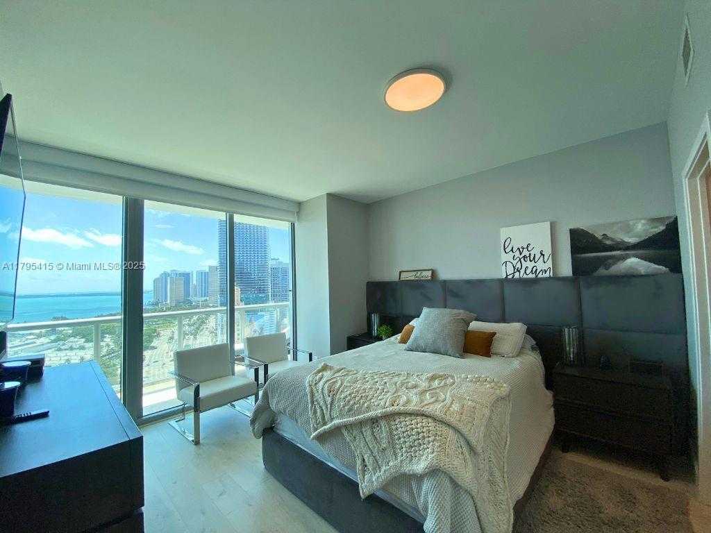 Small Image of 888 BISCAYNE BLVD #2405, Miami Number 29