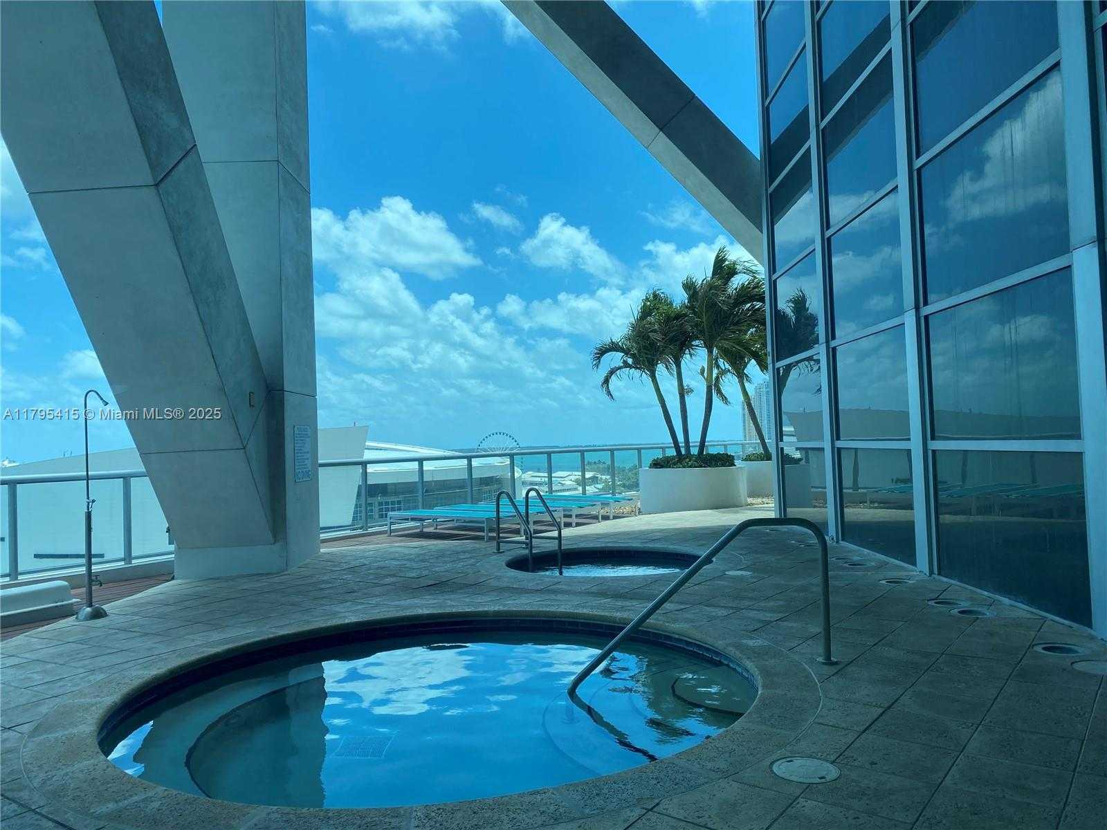 Small Image of 888 BISCAYNE BLVD #2405, Miami Number 38