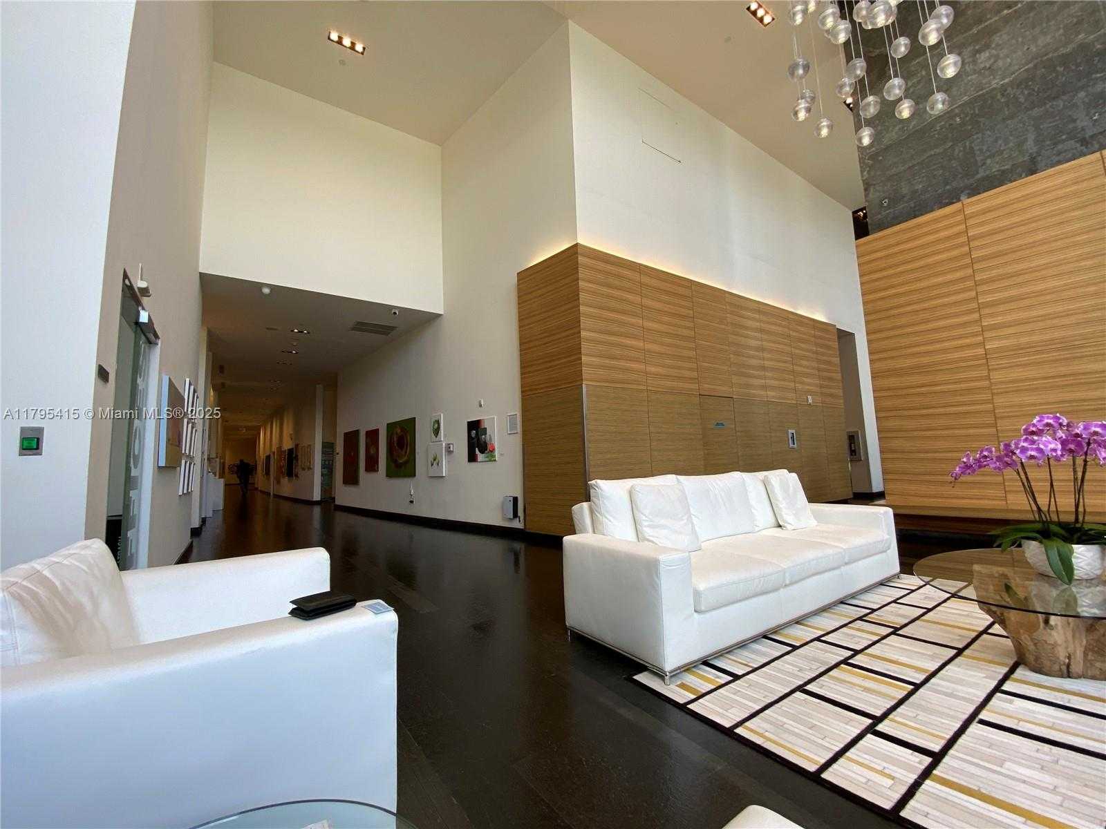 Small Image of 888 BISCAYNE BLVD #2405, Miami Number 53