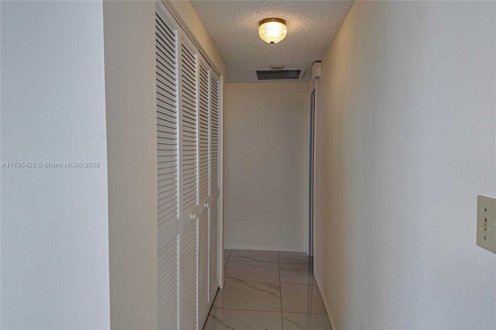 Small Image of 1950 SOUTH OCEAN DR #20F, Hallandale Beach Number 11