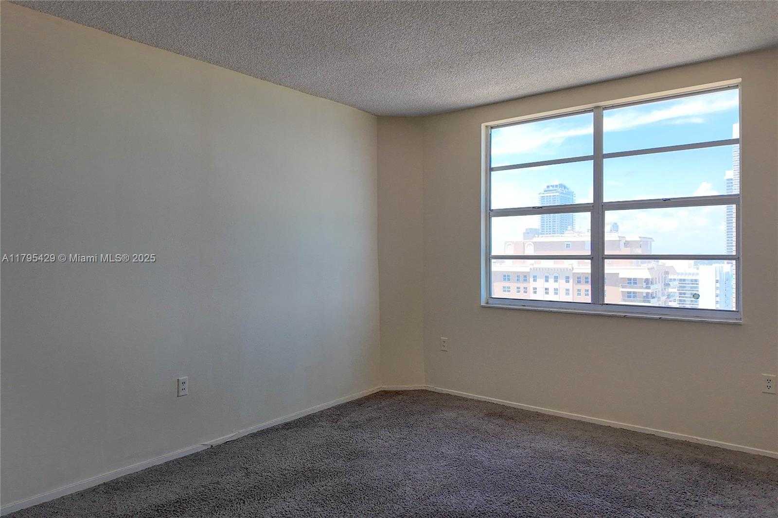 Small Image of 1950 SOUTH OCEAN DR #20F, Hallandale Beach Number 13