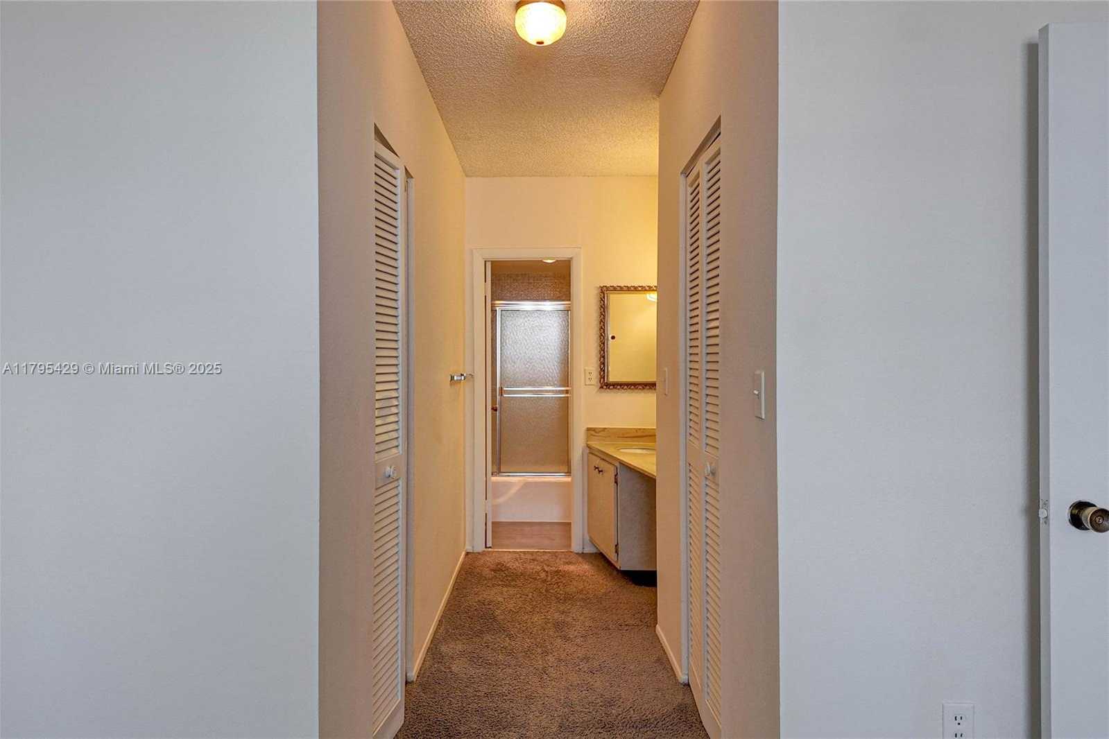 Small Image of 1950 SOUTH OCEAN DR #20F, Hallandale Beach Number 19