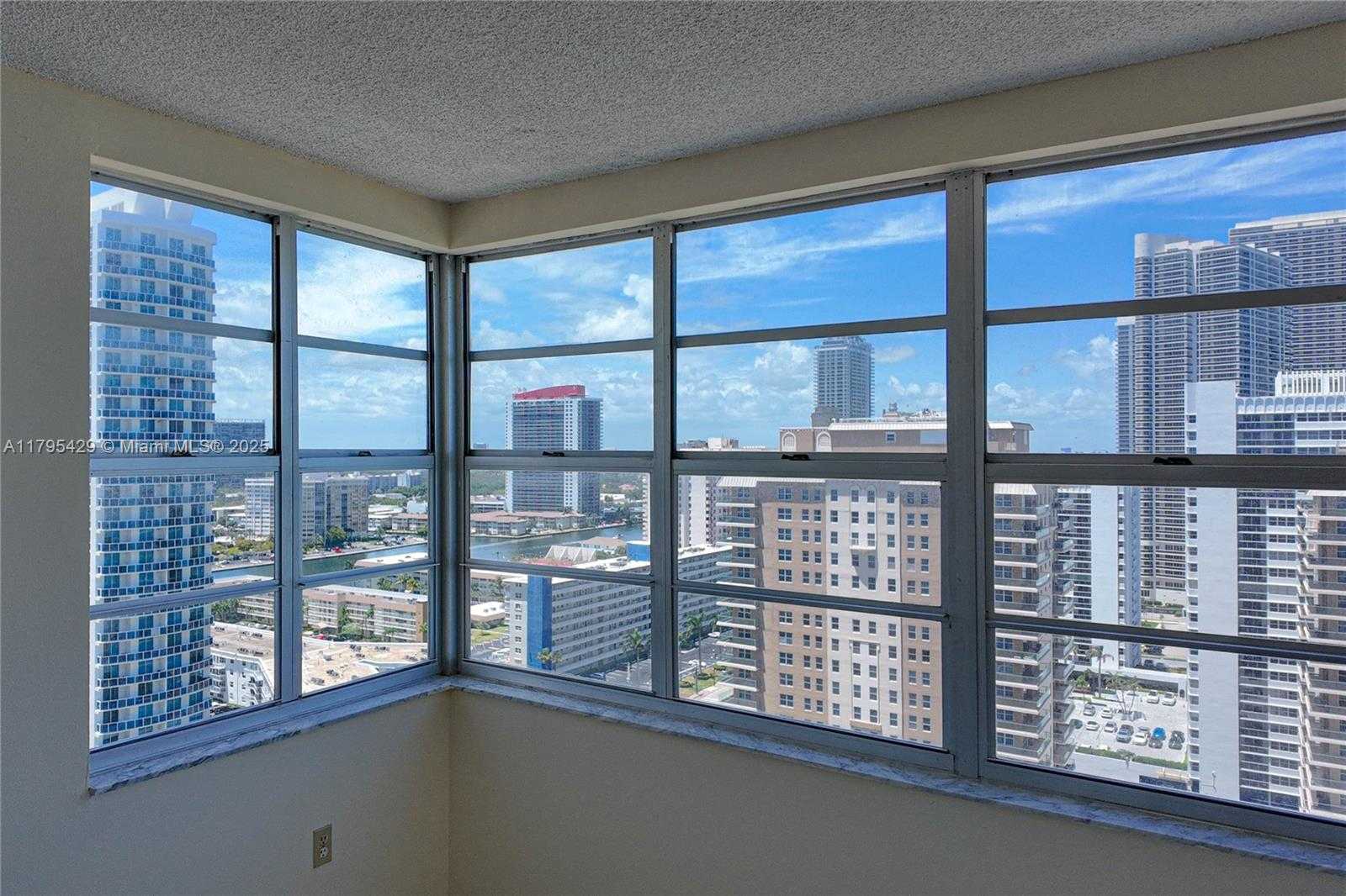 Small Image of 1950 SOUTH OCEAN DR #20F, Hallandale Beach Number 7