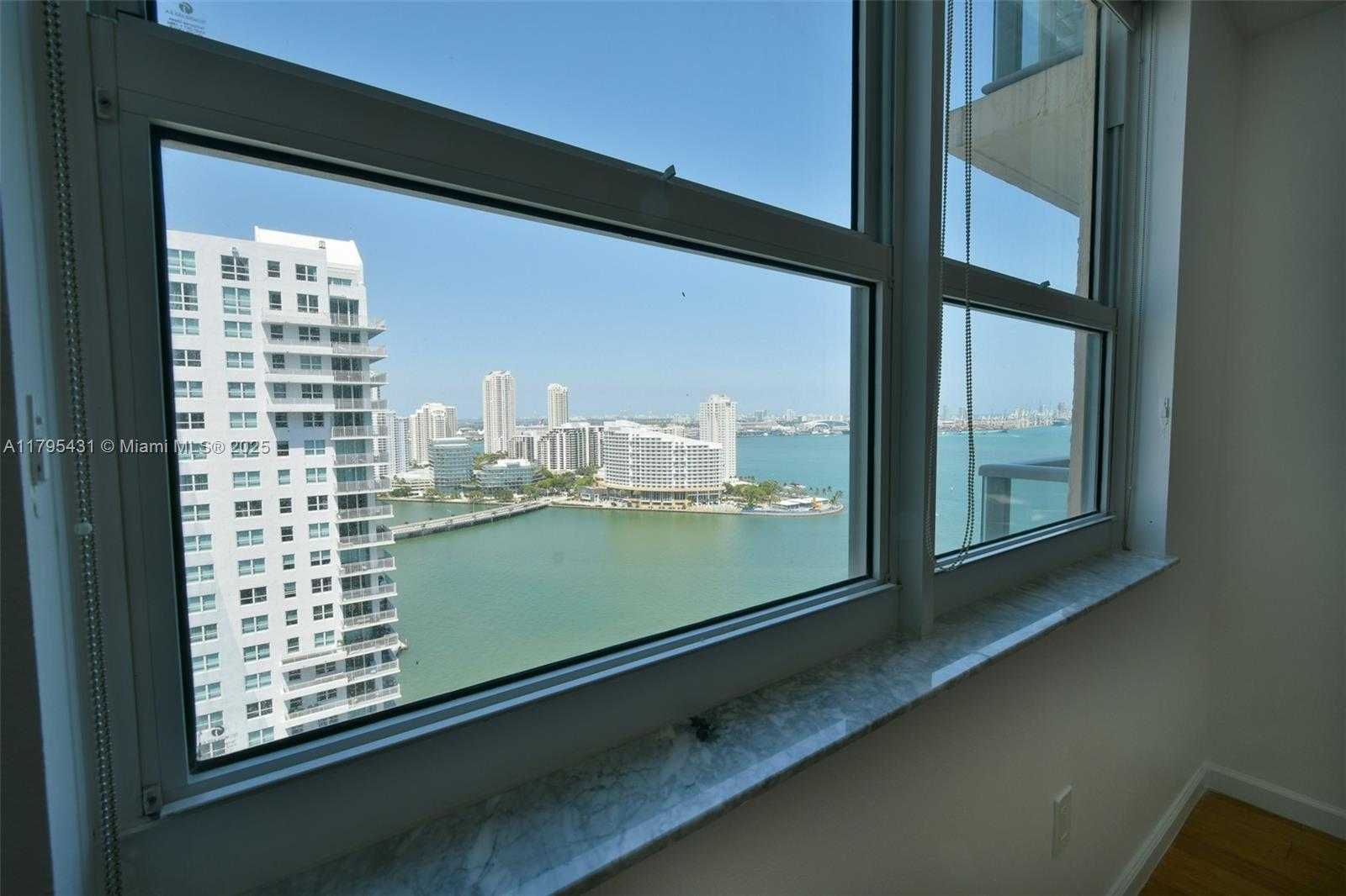 Small Image of 1155 BRICKELL BAY DR #2808, Miami Number 15