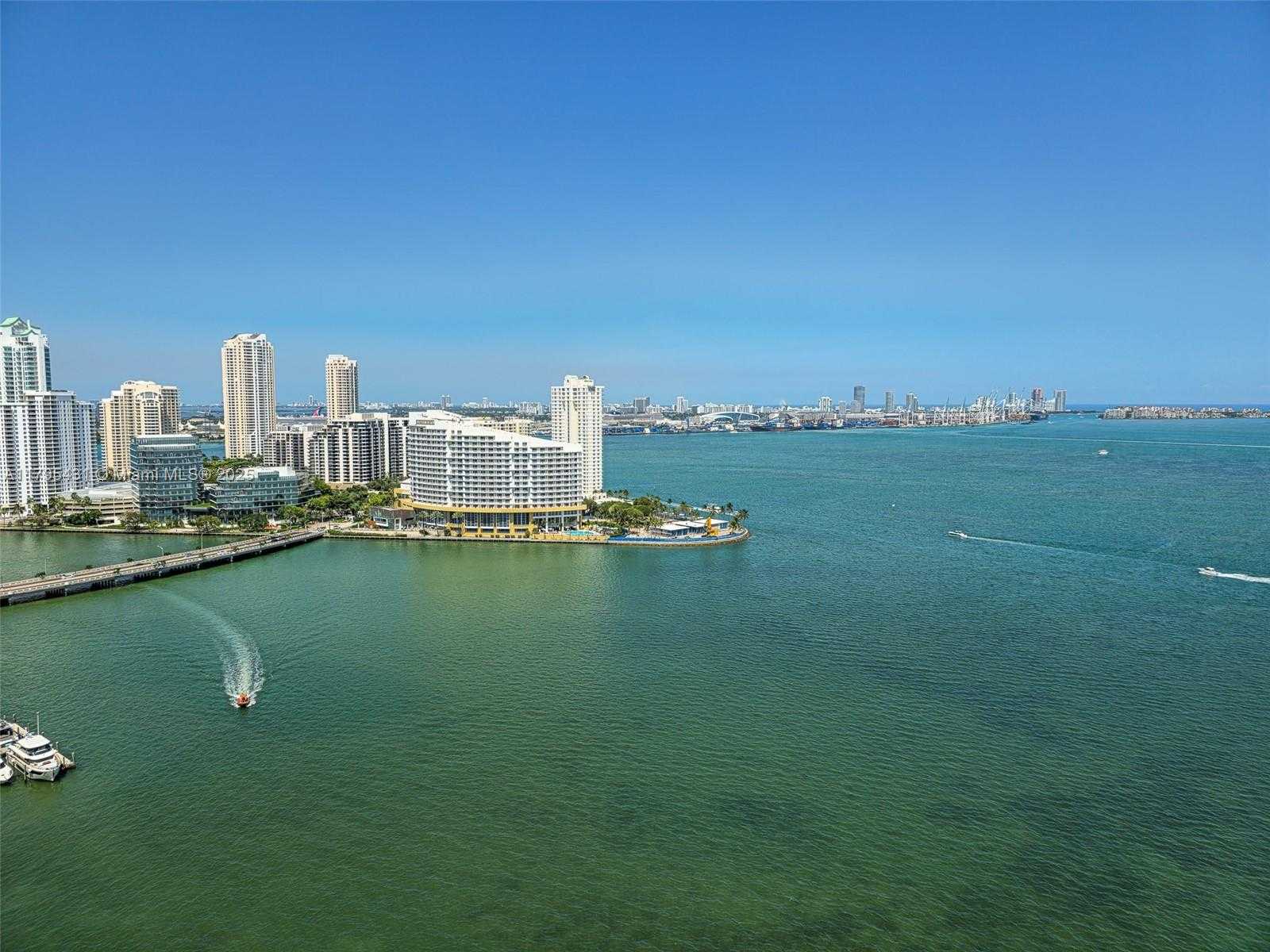 Small Image of 1155 BRICKELL BAY DR #2808, Miami Number 31