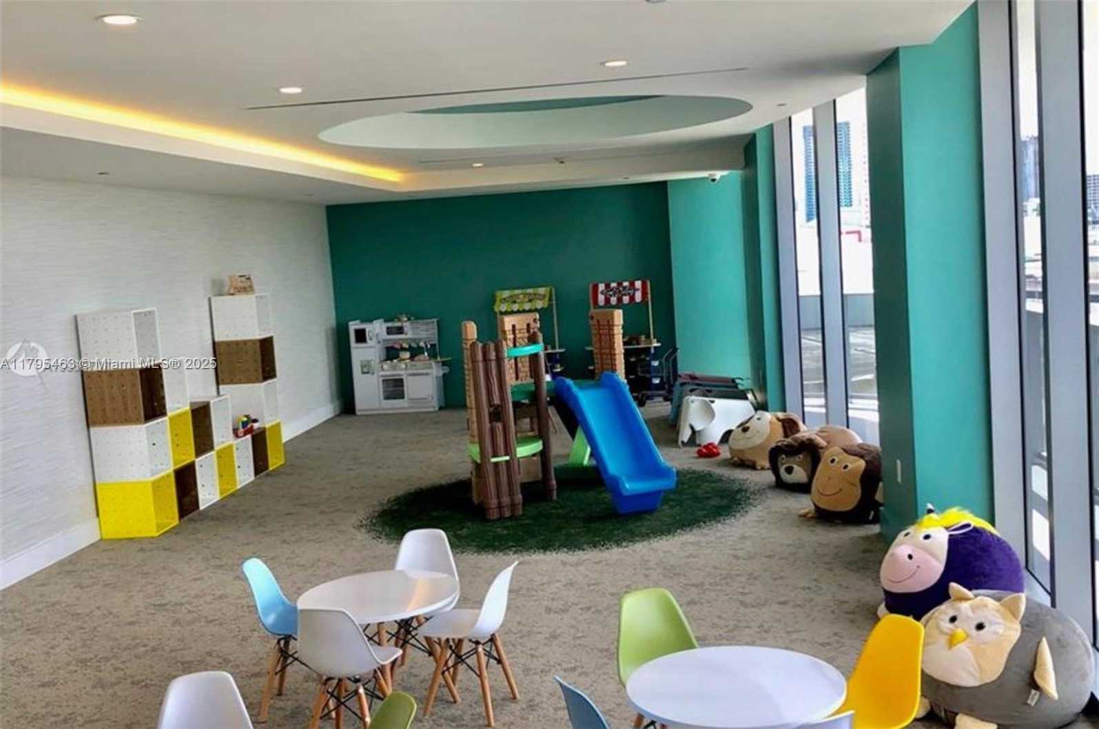 Small Image of 488 NORTH EAST 18TH ST #3911, Miami Number 23