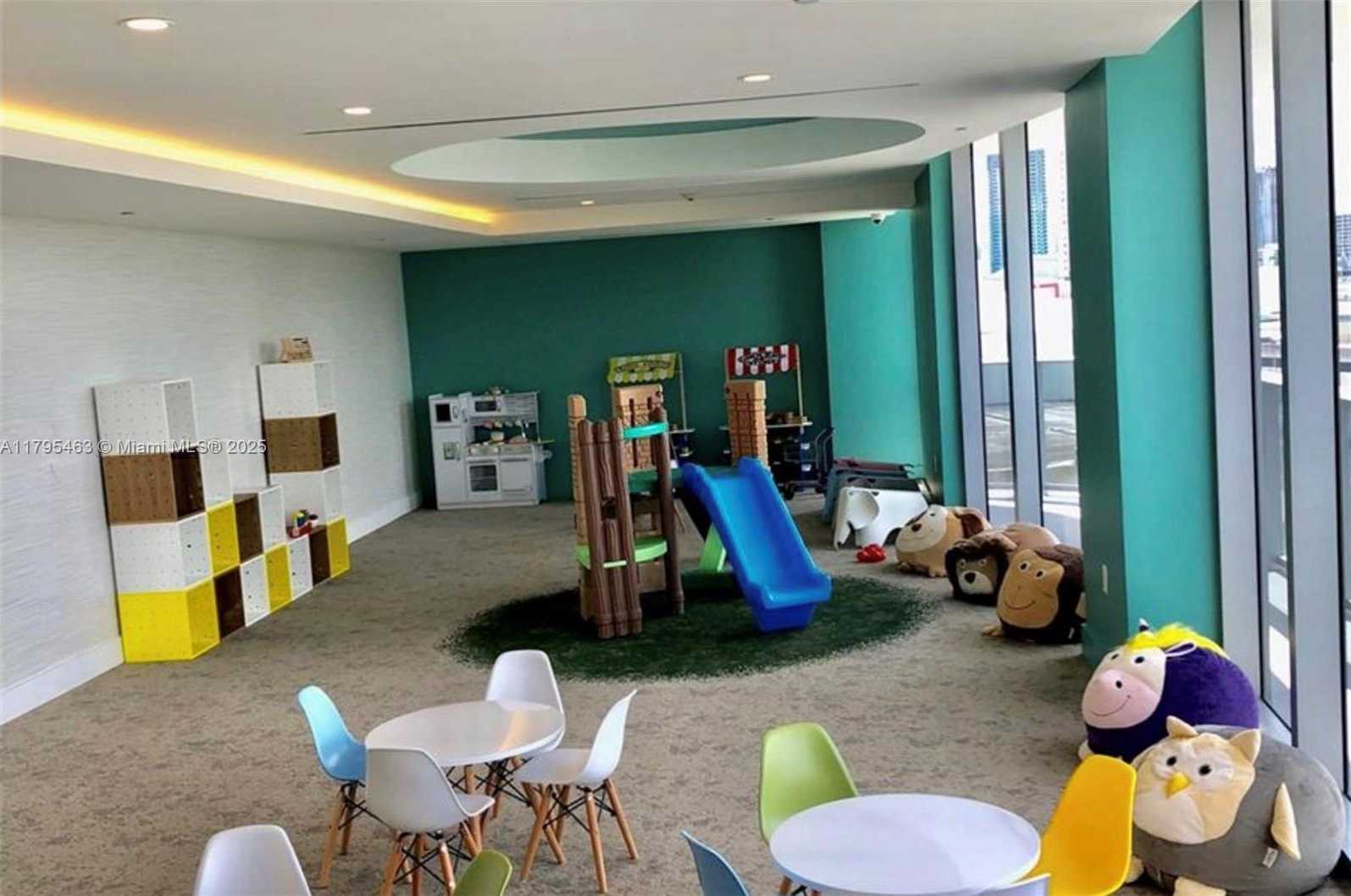 Small Image of 488 NORTH EAST 18TH ST #3911, Miami Number 38