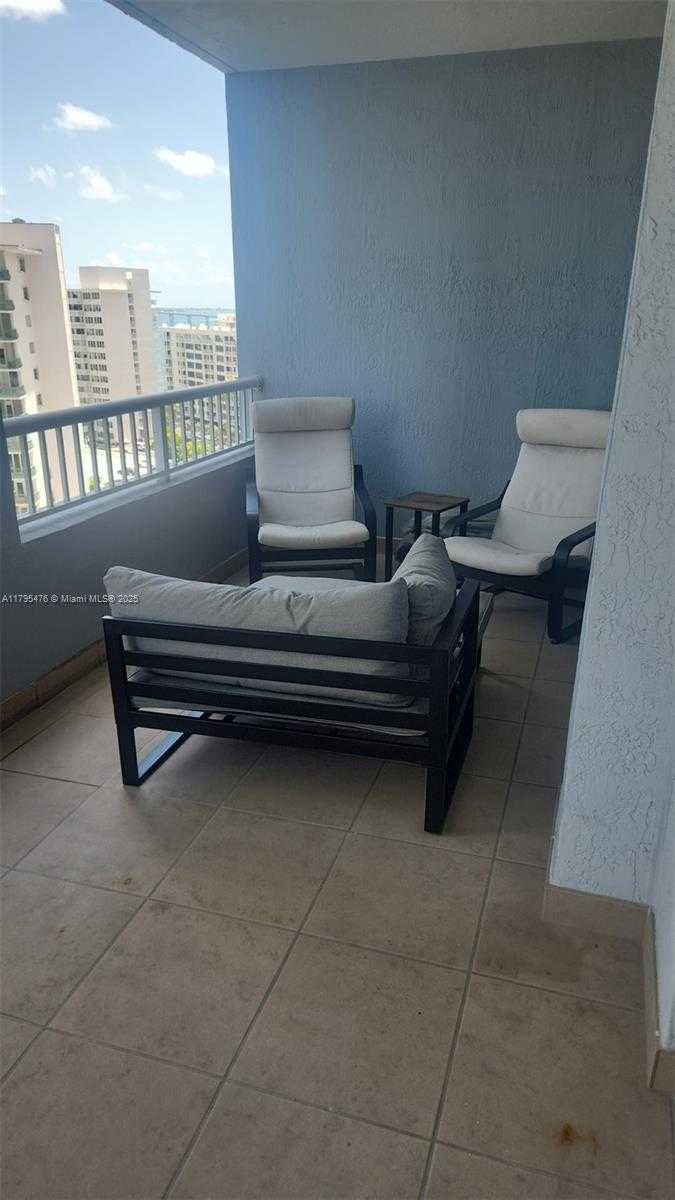 Small Image of 170 SOUTH EAST 14TH ST #1202, Miami Number 6