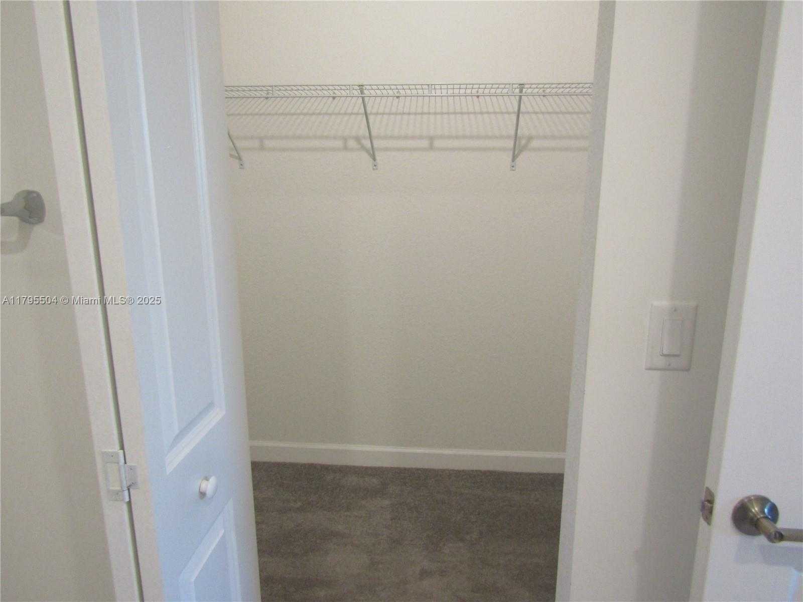 Small Image of 1414 SOUTH EAST 26TH TER, Homestead Number 34