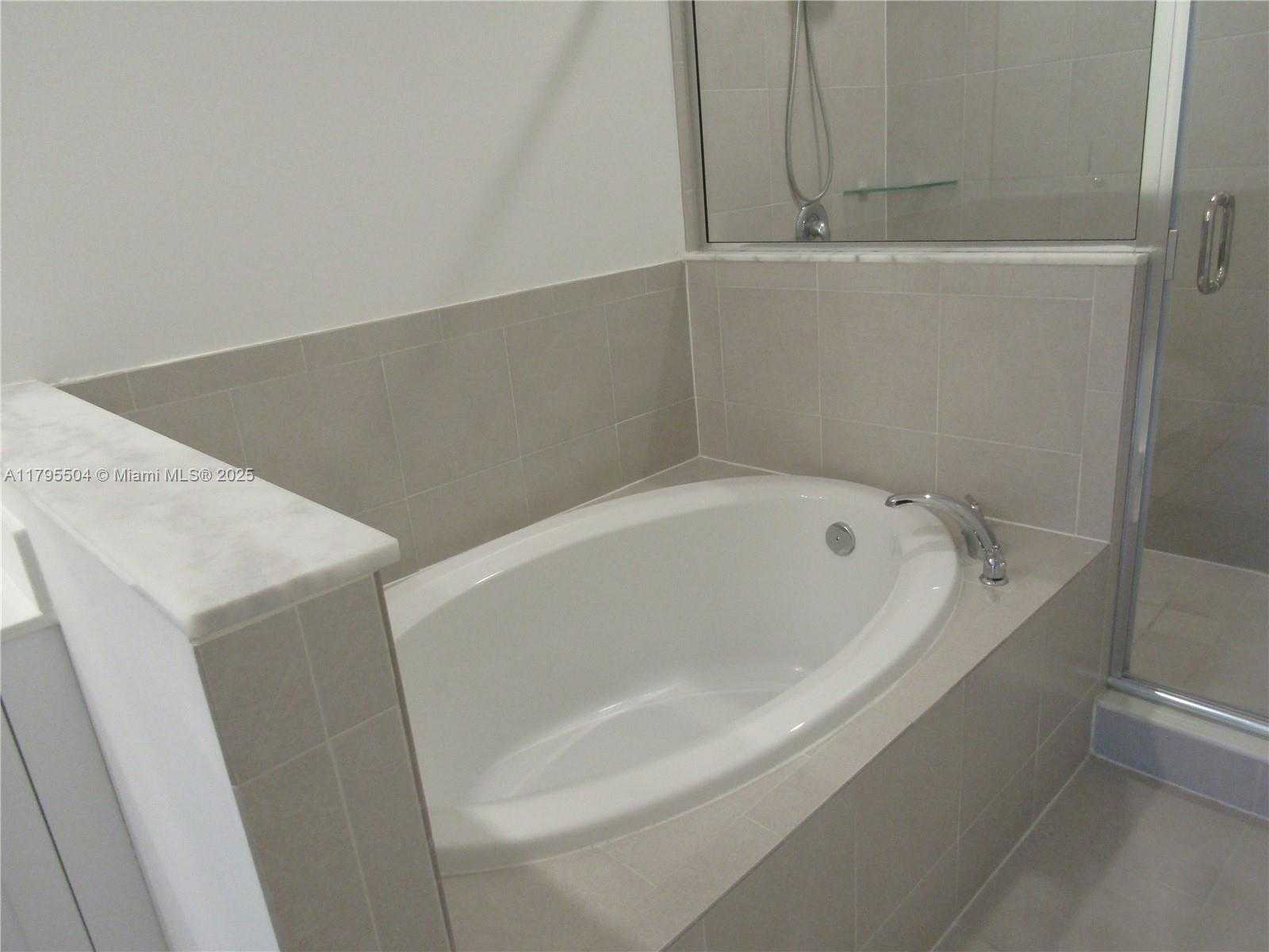 Small Image of 1414 SOUTH EAST 26TH TER, Homestead Number 38