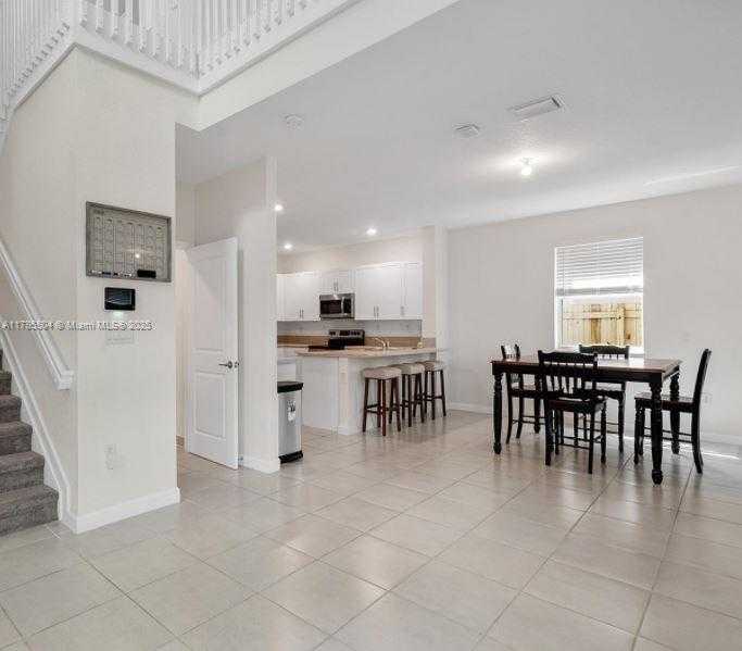 Small Image of 1414 SOUTH EAST 26TH TER, Homestead Number 8