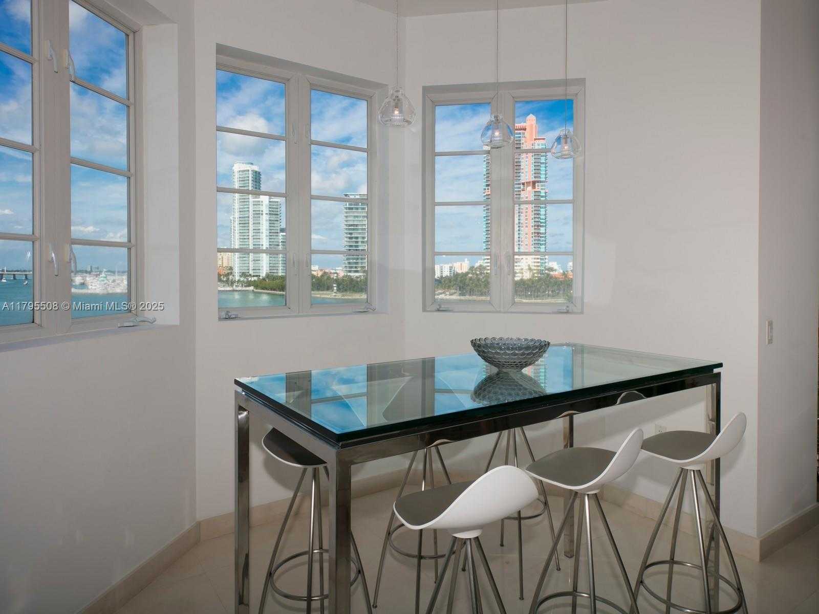 Small Image of 7141 FISHER ISLAND DR #7141, Miami Beach Number 12