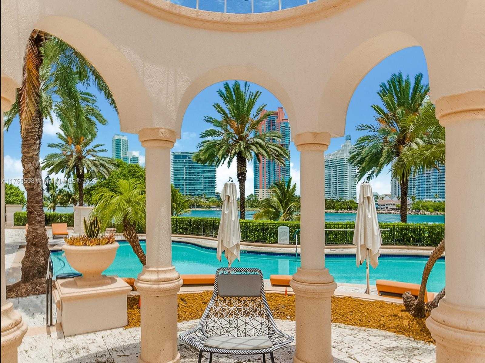 Small Image of 7141 FISHER ISLAND DR #7141, Miami Beach Number 29